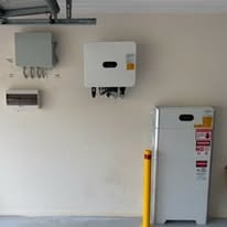 iStore Solar Battery